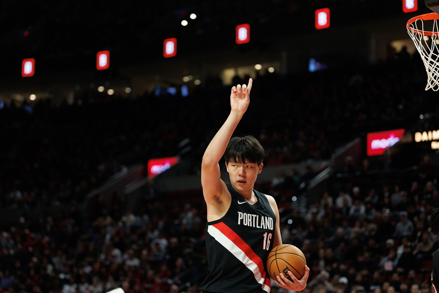 stake.com-徐静雨：正常轮换不上杨瀚森就是极其危险了 垃圾时间可不好打